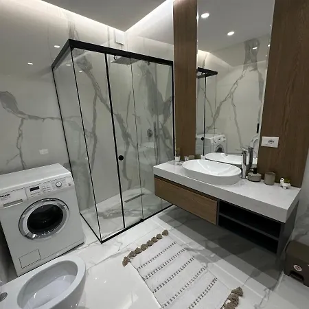 Apartment Golden Center *