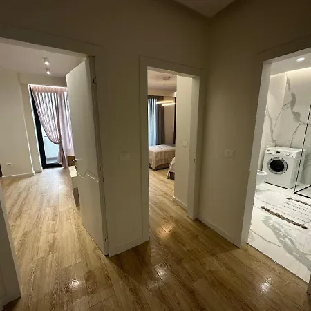 Apartment Golden Center