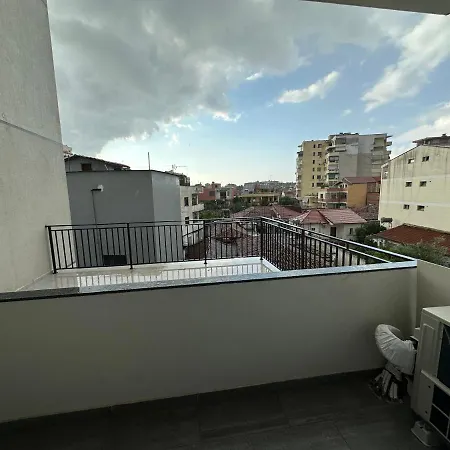 Golden Center Apartment